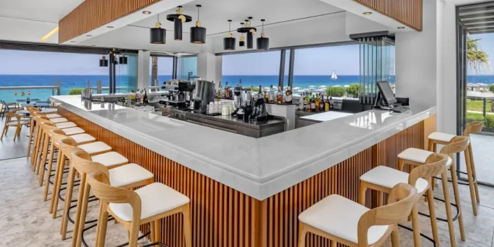 beachfront -restaurant